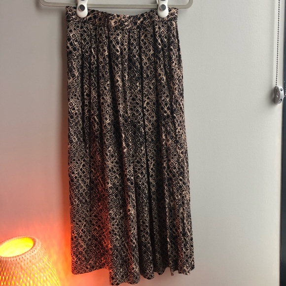 Vintage 90s front button midi skirt Size 6/M - Picture 3 of 4